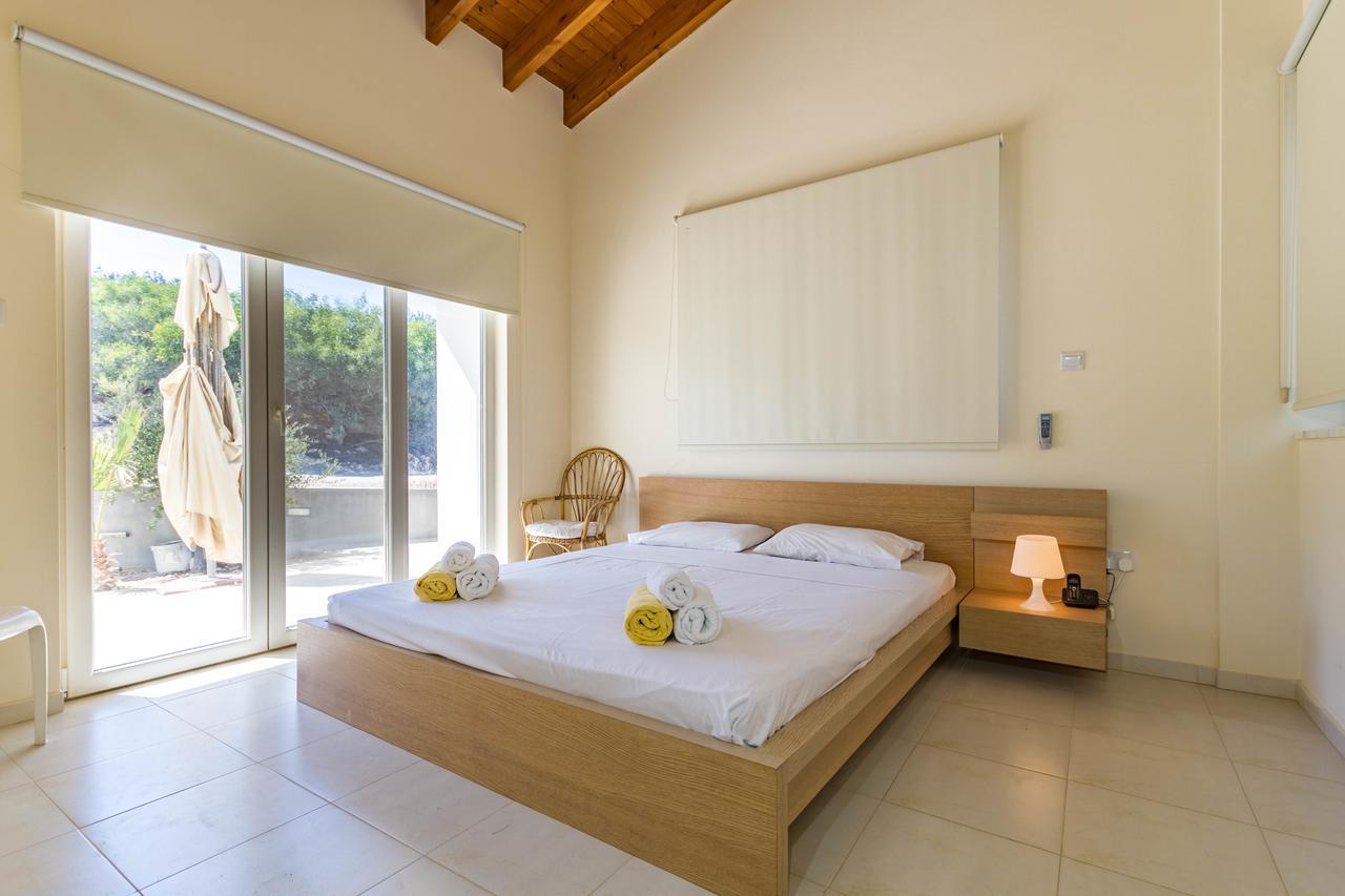 Marina Estate Villa โปรทาราส ภายนอก รูปภาพ